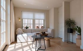 Oan Tafel Suites